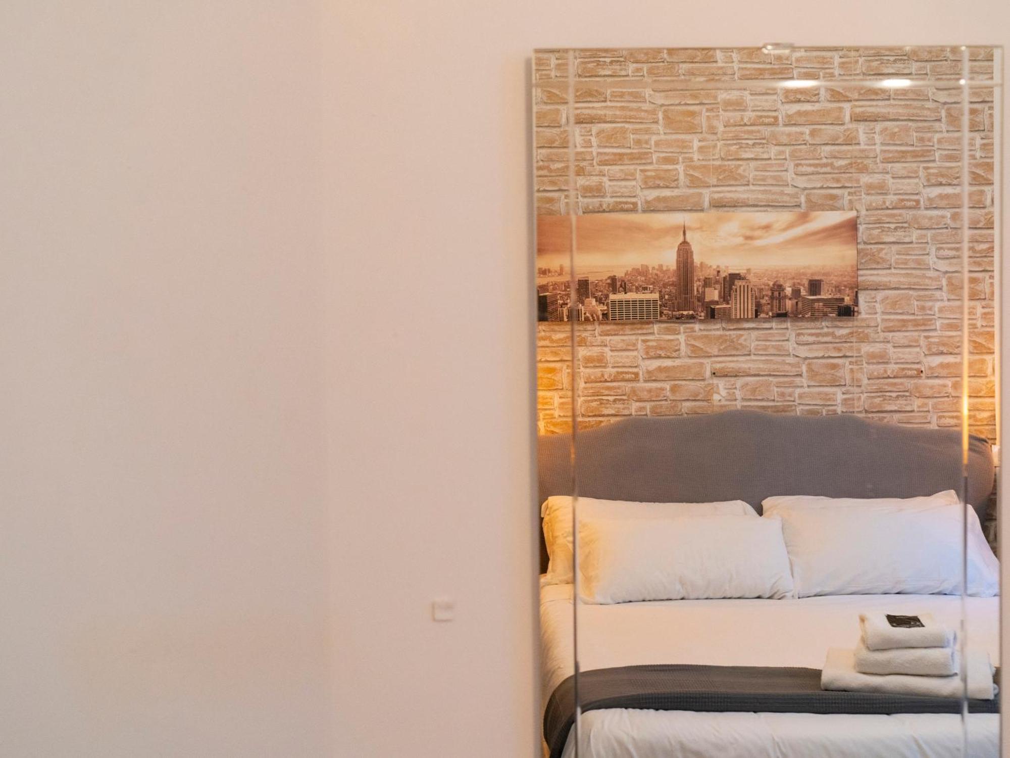 Salotto Piramide Bed & Breakfast Rome Ruang foto